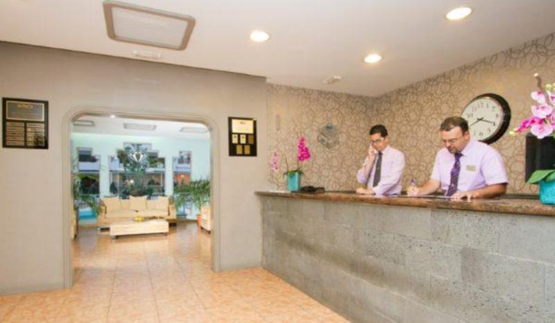 Club Las Calas Hotell Puerto del Carmen  Exteriör bild
